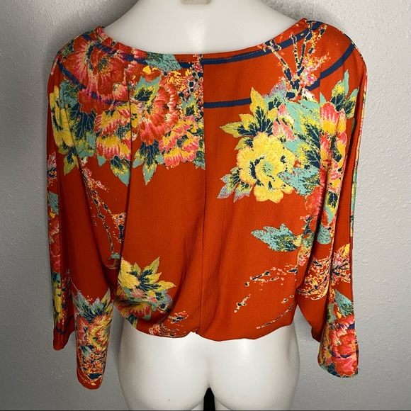 Flying Tomato Deep Plunge Top - Picture 7 of 11